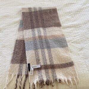 Vero Moda Soft Plaid Throw - Brown, Gray, Cream